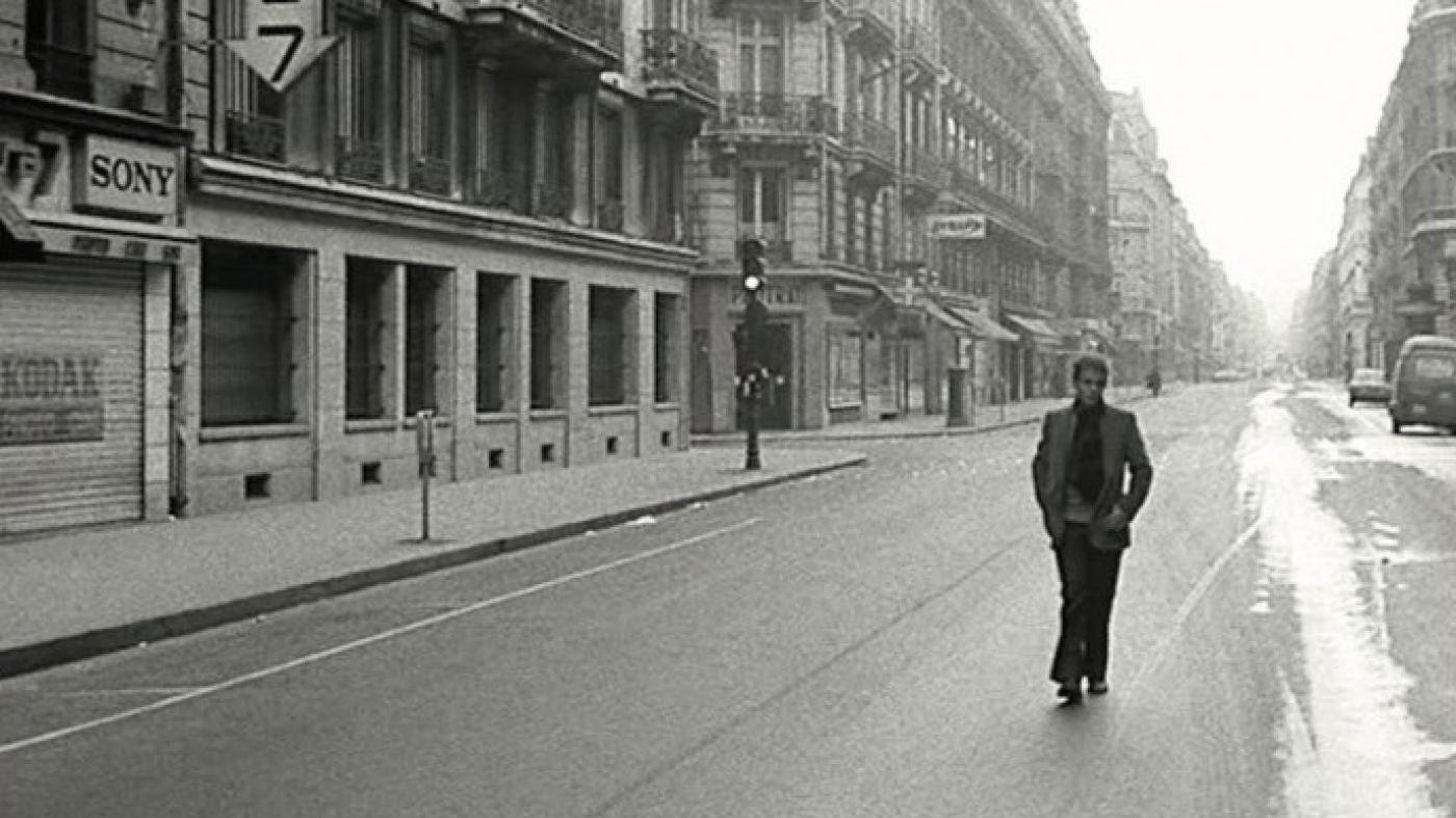 Un percorrido pola cidade núa seguindo as pegadas de Georges Perec