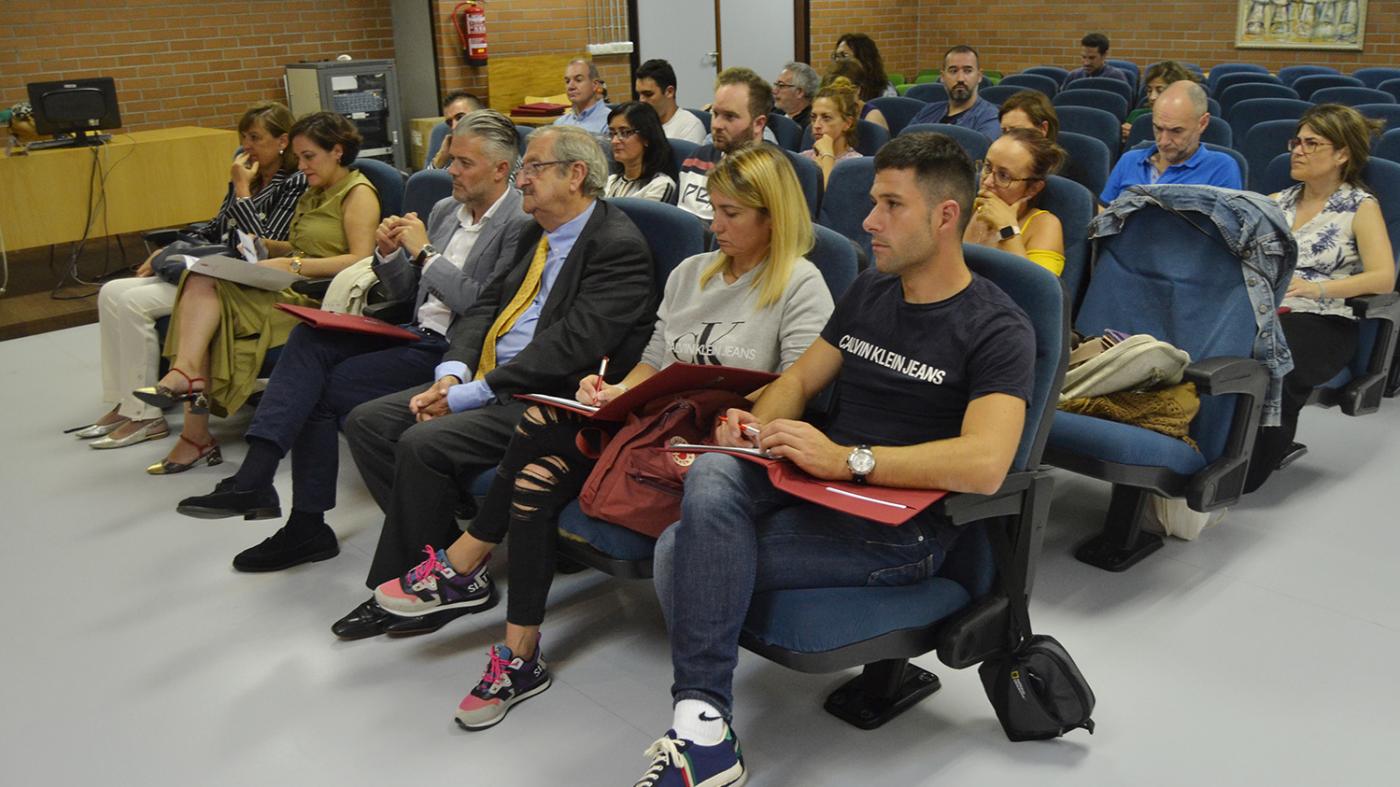 Un curso para mellorar a negociación colectiva en Galicia