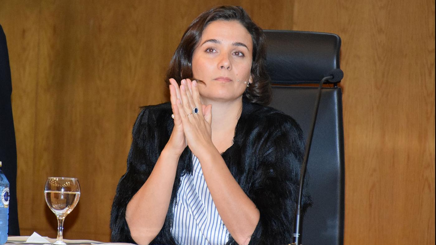 Adriana Domínguez reta ás futuras executivas e executivos a non ter medo aos cambios e  abrazalos