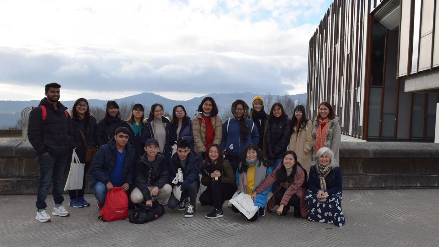 Unha vintena de estudantes asiáticos arrancan en Vigo  un curso intensivo de español