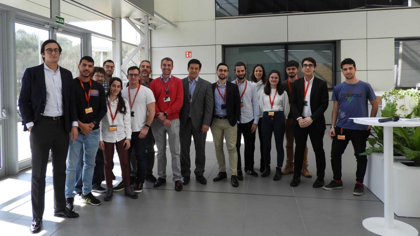 Estudantes de Enxeñaría Industrial da UVigo acadan dous dos catro premios da competición 'Ingenio para la movilidad' de Siemens Mobility España