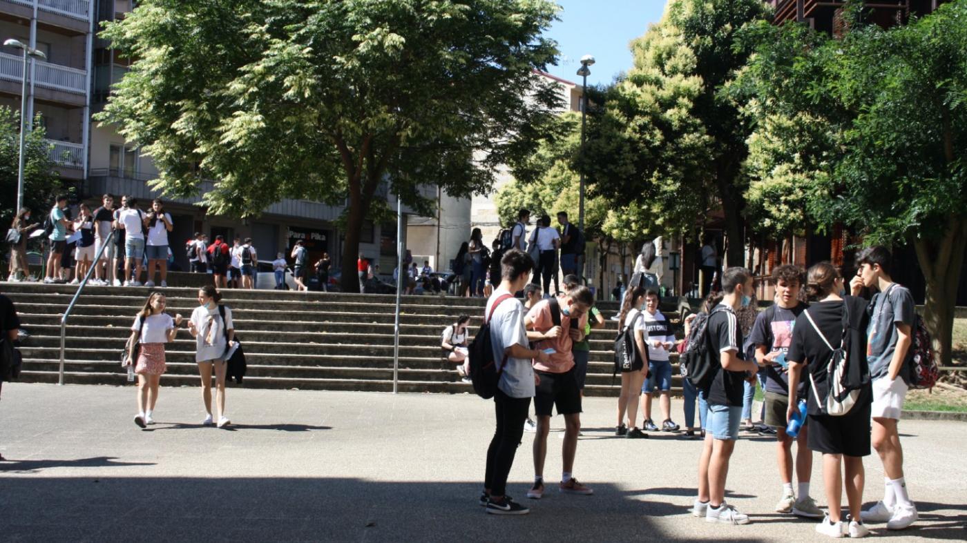 No campus de Ourense: “Vimos facer os exames e o virus é secundario”