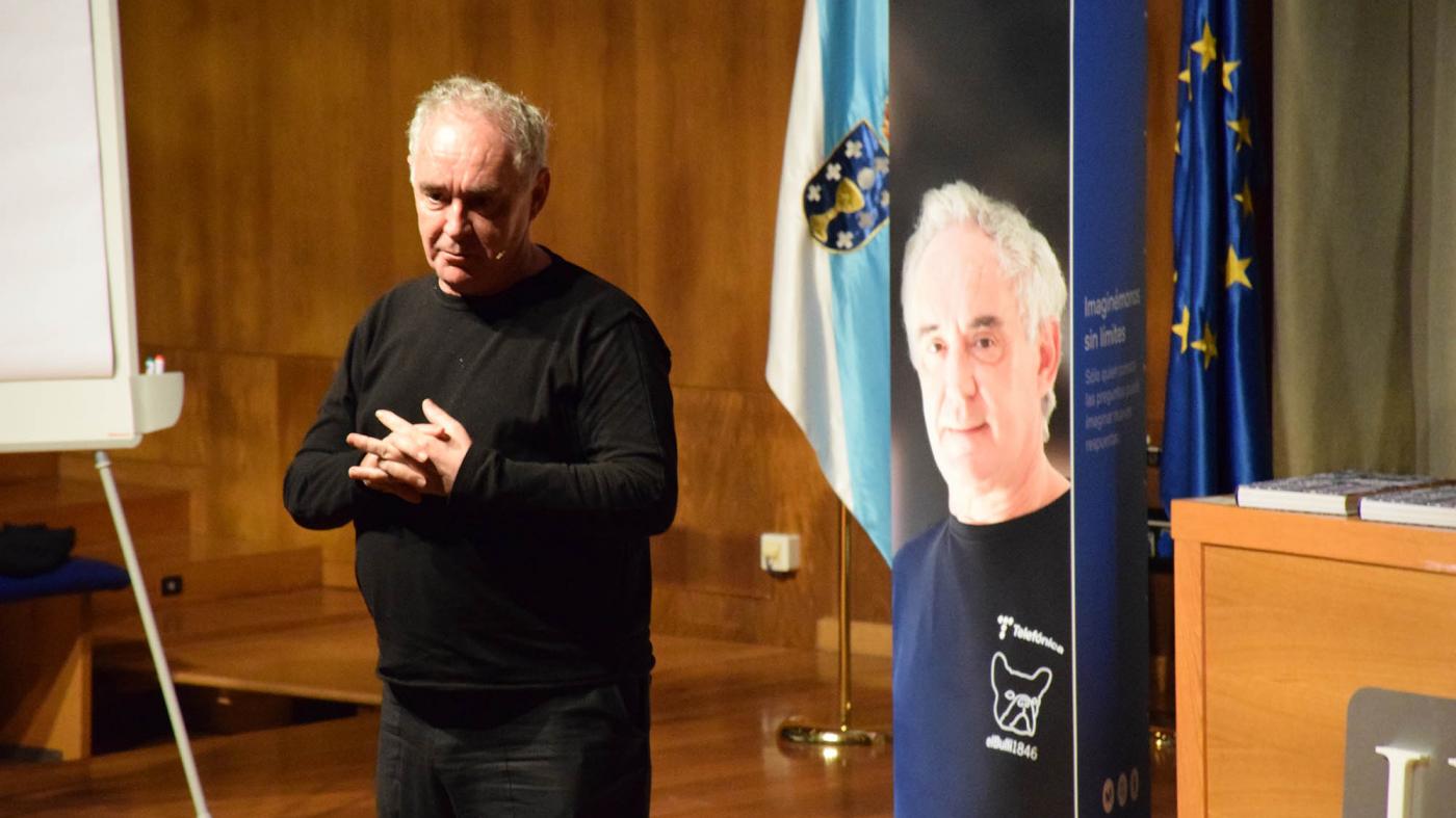 Visita de Ferran Adrià ao campus de Vigo