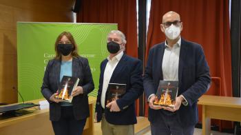 Ramón Fernández aborda na súa novela Quemados a problemática dos incendios en Ourense 