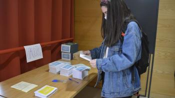 17000 estudantes elixirán o vindeiro 13 de maio os seus representantes no Claustro