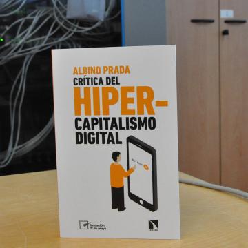 'Crítica del hipercapitalismo digital'
