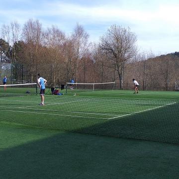Gran comezo da tempada para os equipos absolutos da UVigo nos campionatos galegos de tenis
