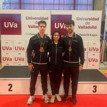 Dúas medallas de bronce para equipo da UVigo no CEU de bádminton 