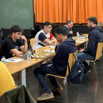 Os equipos de xadrez do campus suman tres vitorias 