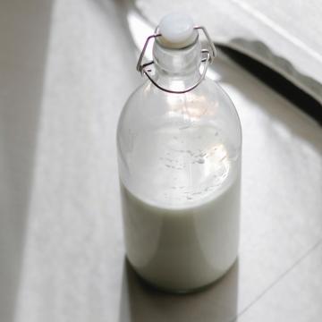As marcas de leite galegas que apostan por unha estética retro establecen un vínculo emocional co consumidor