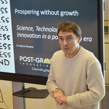 Mario Pansera fala no campus sobre ciencia, tecnoloxía e innovación nunha era pos-crecemento 